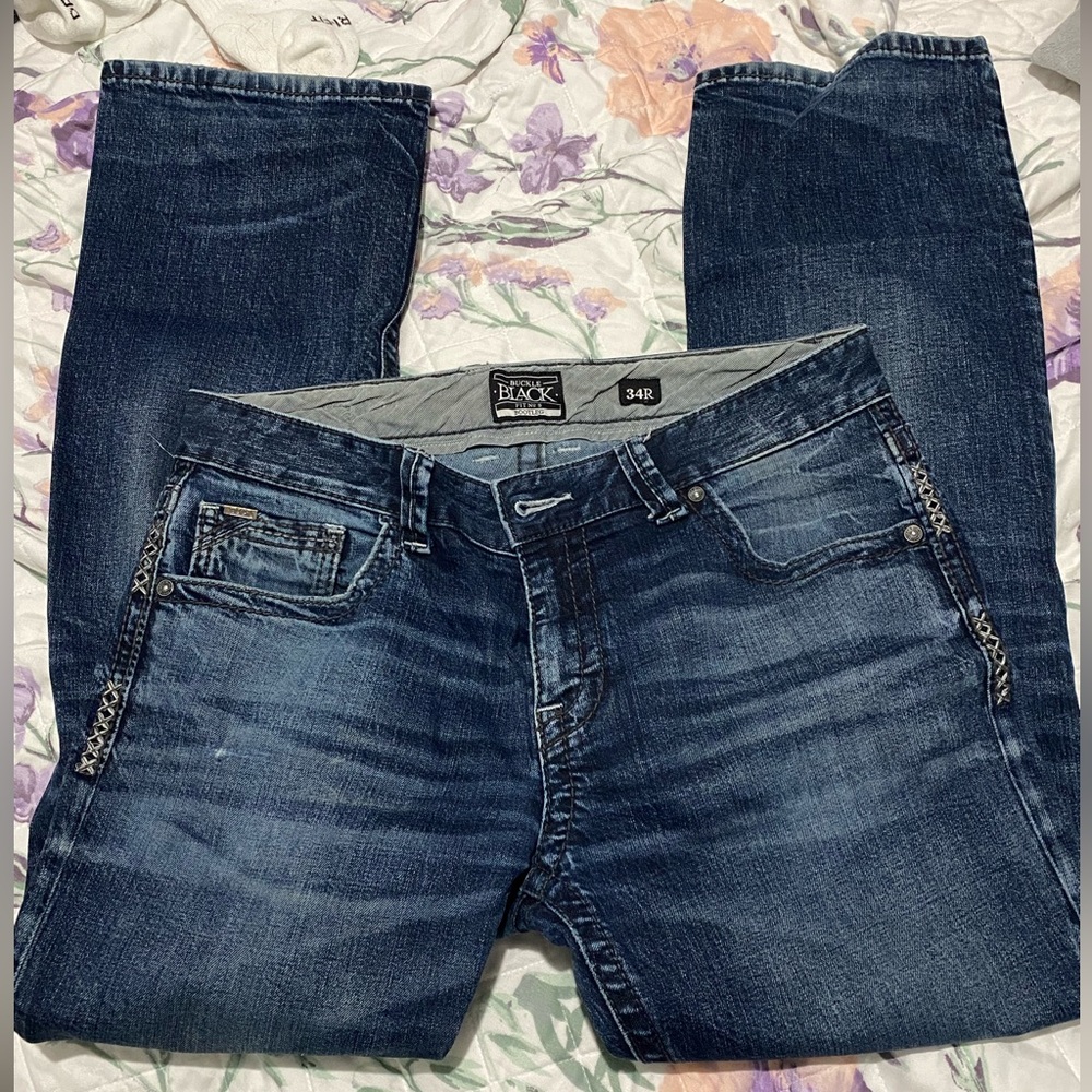 Buckle Jeans